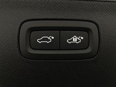 2025 Volvo XC90 Plug-In Hybrid 2025.5 T8 AWD Plus 7-Seater