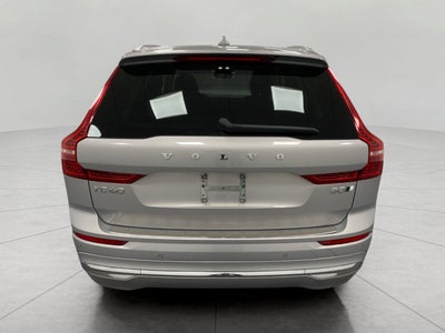 2023 Volvo XC60 B5 AWD Ultimate Bright Theme