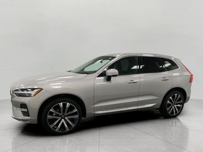 2023 Volvo XC60 B5 AWD Ultimate Bright Theme