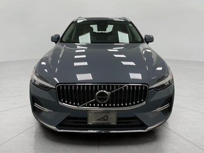2023 Volvo XC60 B5 AWD Ultimate Bright Theme