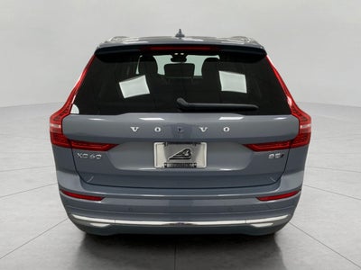 2023 Volvo XC60 B5 AWD Ultimate Bright Theme