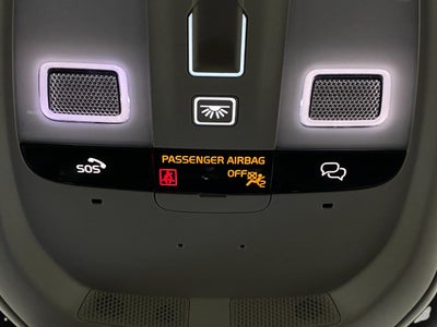 2024 Volvo XC60 B5 AWD Plus Dark Theme