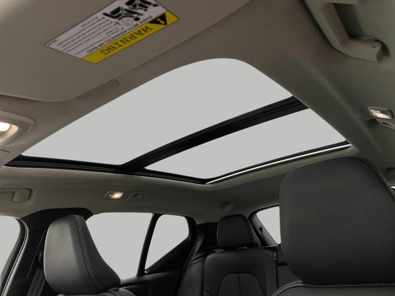 2026 Volvo XC40 B5 AWD Plus