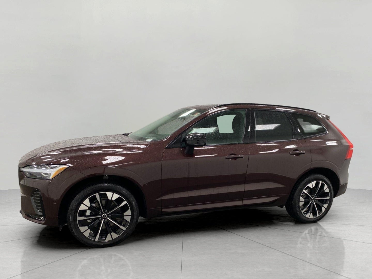 2026 Volvo XC60 B5 AWD Plus