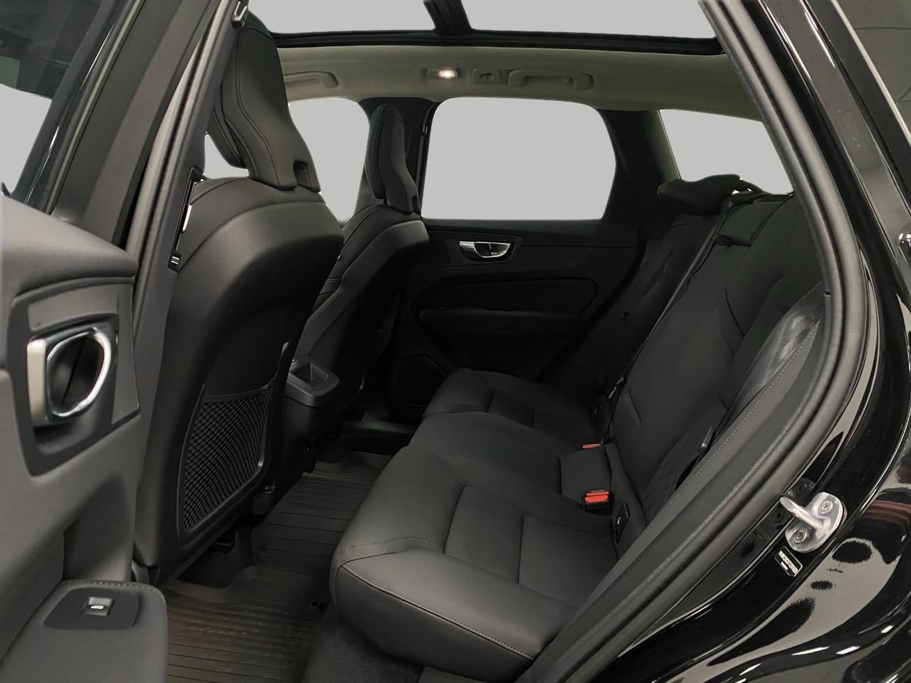 2026 Volvo XC60 B5 AWD Plus